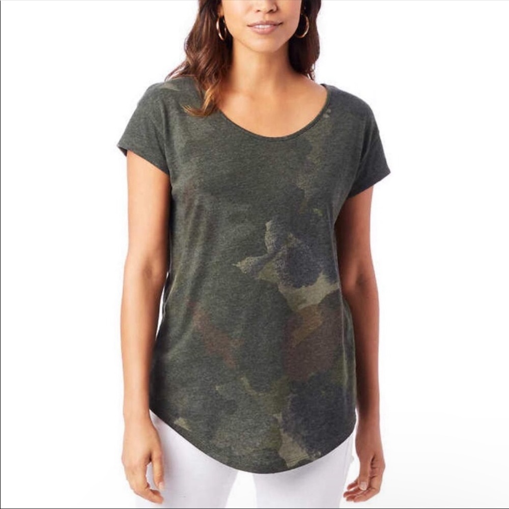 Alternative Apparel Size Medium Blue Short Sleeve Scoop Neckline T-Shirt